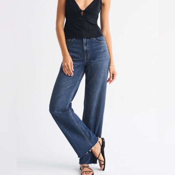 A&F High Rise Loose Size 29 - Picture 6 of 7